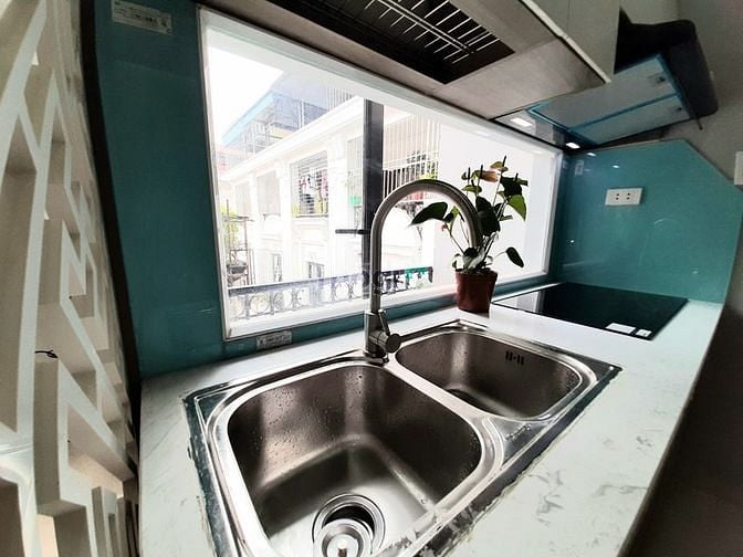 Hình ảnh chung cư tôn thất tùng - chùa bộc , view hồ, ô tô đỗ cửa chung cư