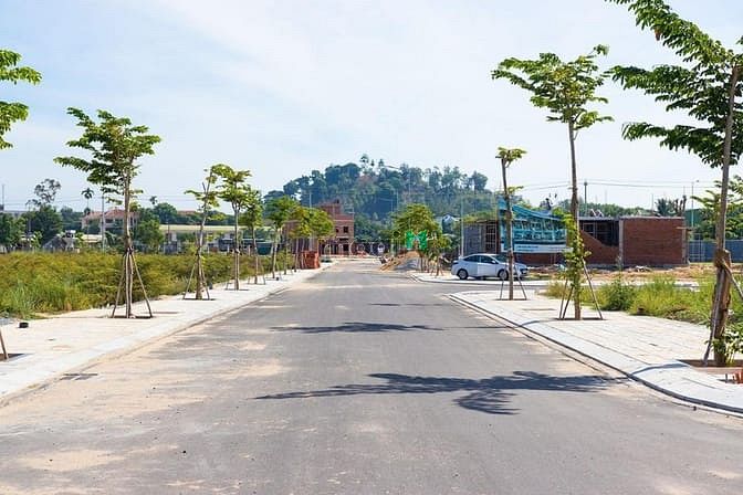 Hình ảnh Bán lô đất Phường Chánh Lộ đường 7m5 , điện âm chỉ 1,6 tỷ nhận Sổ