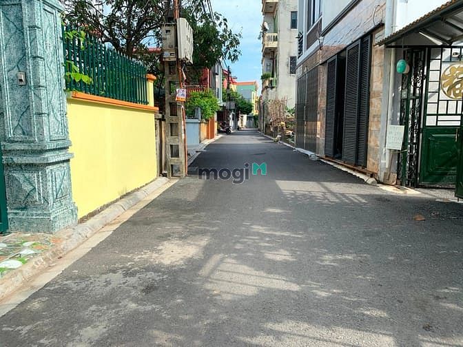 Hình ảnh Chính chủ cần bán 48m2 đất ngõ 80 Hoa Lâm, Long Biên