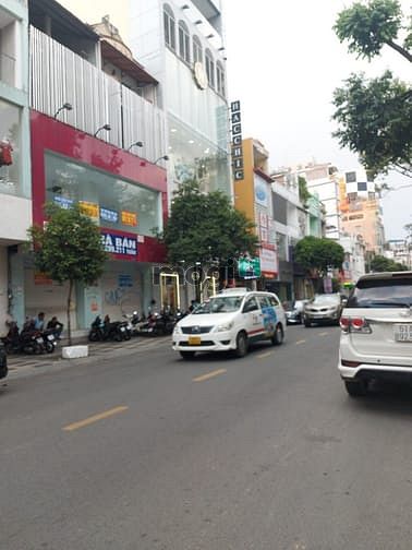 Hình ảnh NNC 9x10 đường 2 CHIỀU Vỉa hè rộng Q 1, P TÂN ĐỊNH