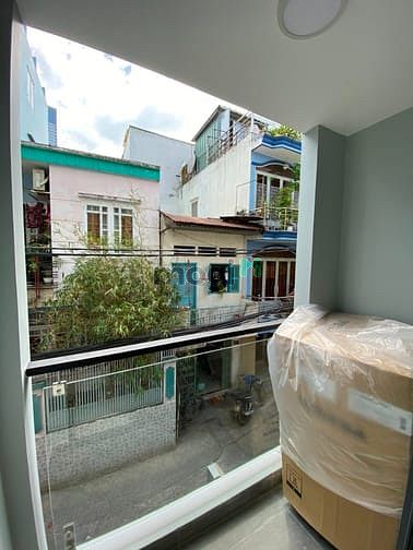 Hình ảnh CH mới 100% có ban công máy giặt riêng tiện đi quận 1