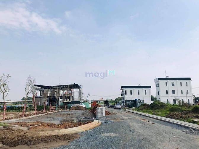 Hình ảnh Kẹt Tiền Bán Gấp - Đất Nền Khu Chợ Hưng Long - Bình Chánh