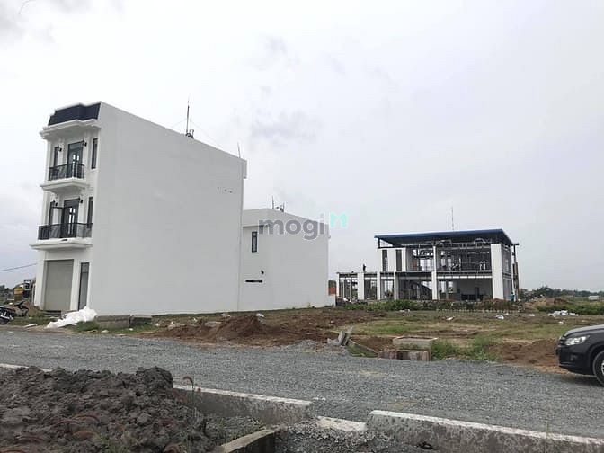 Hình ảnh Kẹt Tiền Bán Gấp - Đất Nền Khu Chợ Hưng Long - Bình Chánh
