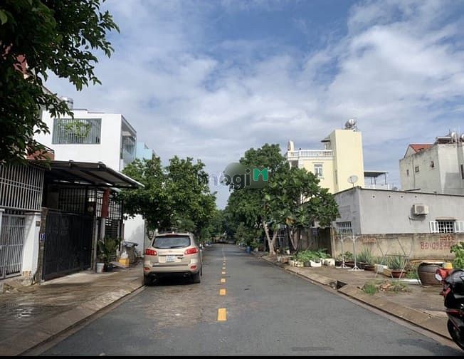 Hình ảnh Bán lô đất xây biệt thự quá đẹp đường 138 Hoàng Hữu Nam , Quận 9