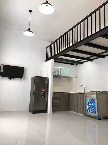 Hình ảnh CH có gác cao, full NT, bao rộng, cửa sổ lớn, ít chi phí