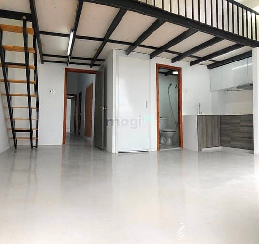 Hình ảnh CH có gác cao, full NT, bao rộng, cửa sổ lớn, ít chi phí