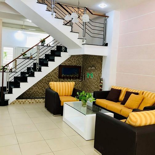 Hình ảnh Cho thuê nhà MẶT TIỀN: 9B Lam Sơn, Phường 2, Tân Bình