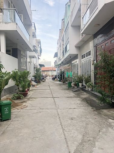 Hình ảnh Nhà 3.5 tấm 5.5x15M Bùi Tư Toàn_ Gần Aeon Tên Lửa