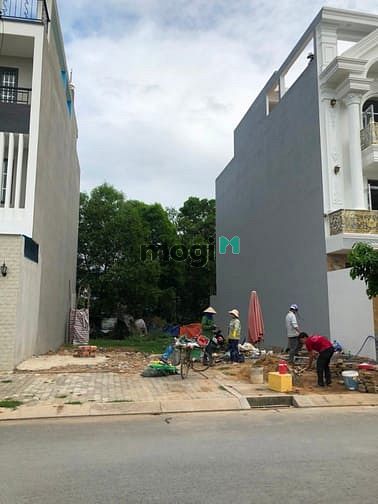 Hình ảnh Chính chủ bán nhanh lô đất đường Tỉnh Lộ 10, Bình Tân, phường Tân Tạo,
