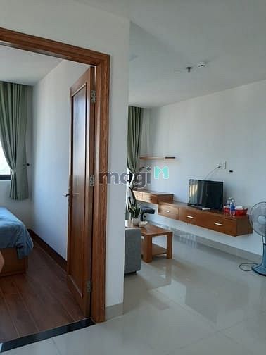 Hình ảnh Cho thuê CH 1 PN view biển tầng cao,full nội thất có SOFA BED,free dọn