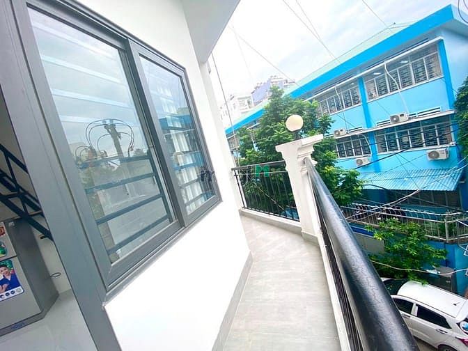 Hình ảnh Mb6623 nạp rút nhanh chóng ban công gần Etown Cộng Hoà