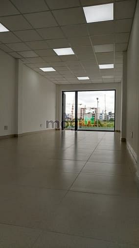 Hình ảnh Nhà phố 4x20m, hầm 3 sàn trống suốt cho thuê