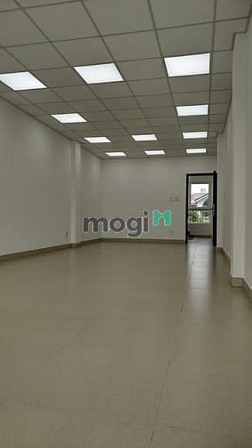 Hình ảnh Nhà phố 4x20m, hầm 3 sàn trống suốt cho thuê