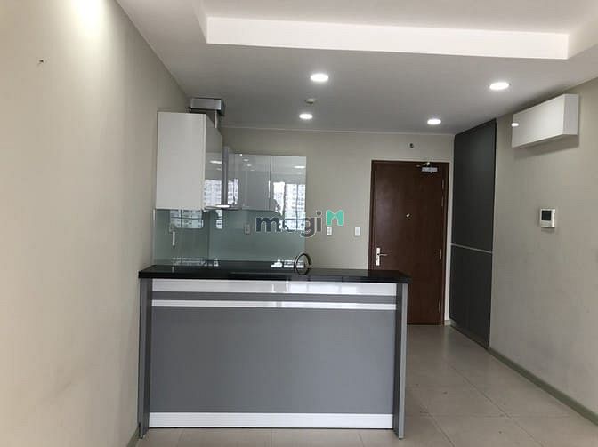 Hình ảnh Cho thuê chung cư The Gold View, nội thất cơ bản dính tường, 2PN, 92m2