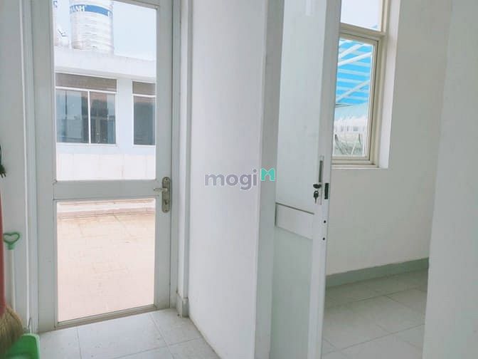 Hình ảnh MTNB Khu Trên Lửa 5X20M 4 tấm đúc 5PN sẵn máy lạnh