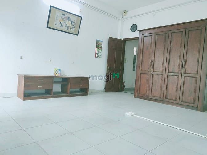 Hình ảnh MTNB Khu Trên Lửa 5X20M 4 tấm đúc 5PN sẵn máy lạnh