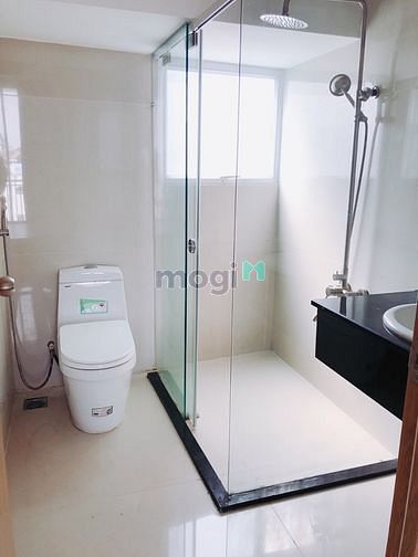 Hình ảnh Cho thuê nhà MT 160A Phan Đăng Lưu Ngay đoạn 2 Chiều sầm uất đường lớn