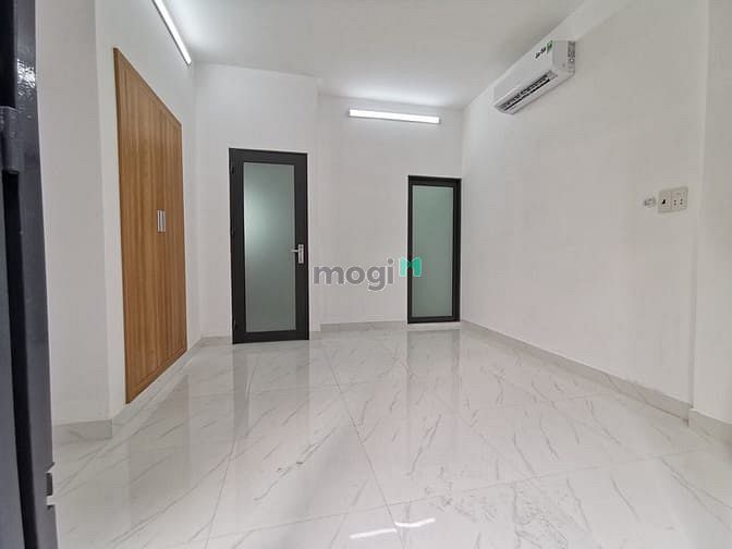 Hình ảnh Cho thuê nhà MT 160A Phan Đăng Lưu Ngay đoạn 2 Chiều sầm uất đường lớn