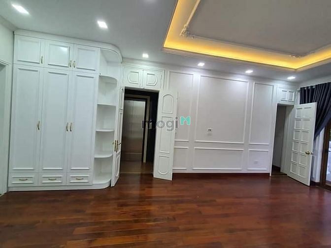 Hình ảnh Cho thuê nhà mp Lạc long quân 100m2x5T chỉ 30tr