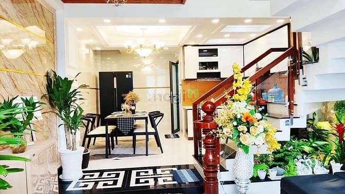 Hình ảnh Cần cho thuê gấp mặt tiền 340D Hoàng Văn Thụ, Phường 4, Tân Bình.