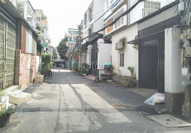 Hình ảnh Nhà 180m2 hẻm xe hơi gần mặt tiền Trần Não
