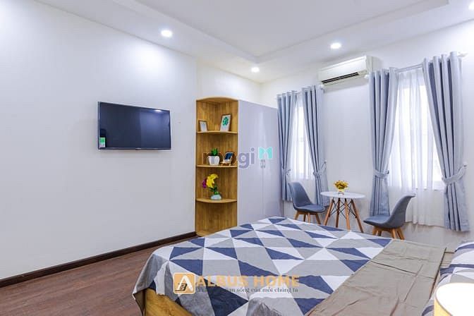 Hình ảnh CHDV cao cấp nt full, trung tâm q1 cửa sổ thoáng má