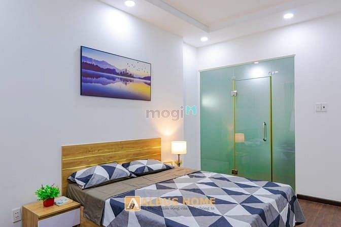 Hình ảnh CHDV cao cấp nt full, trung tâm q1 cửa sổ thoáng má
