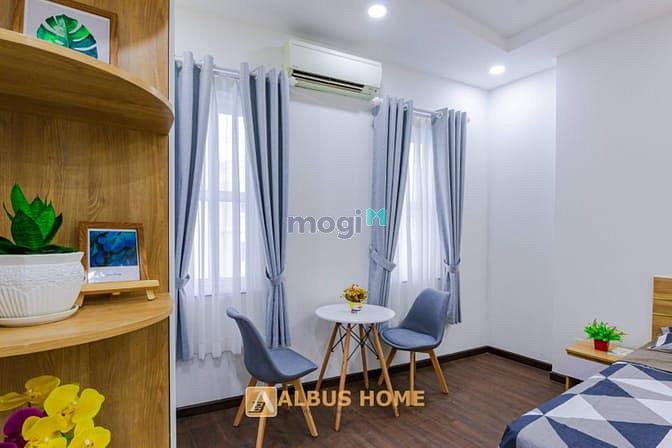 Hình ảnh CHDV cao cấp nt full, trung tâm q1 cửa sổ thoáng má
