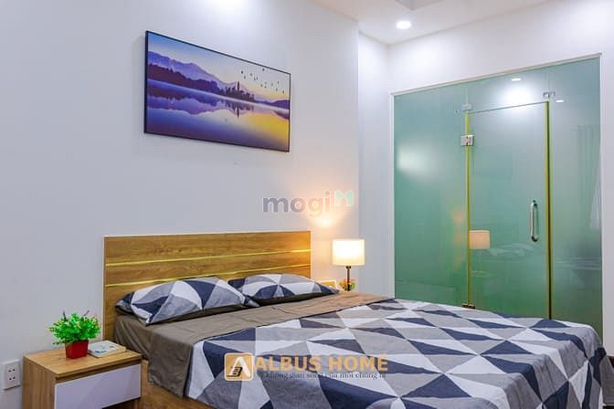 Hình ảnh CHDV cao cấp nt full, trung tâm q1 cửa sổ thoáng má