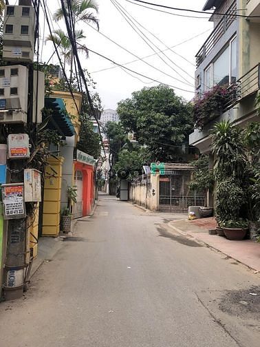 Hình ảnh Bán Đất Lạc Long Quân-lô góc 2 thoáng-cách oto 20m-40m2-3,79Tỷ