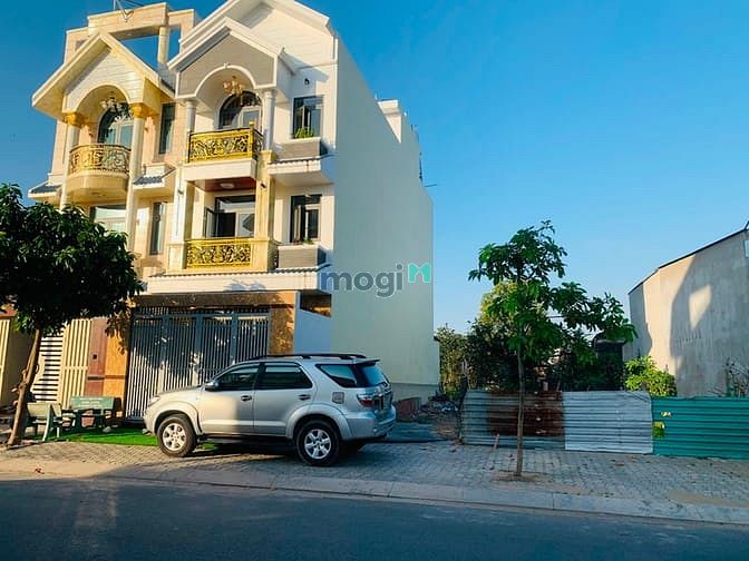 Hình ảnh Mùa covid, thanh lý gấp 2 lô đất 100m2 liền kề , KDC Hiện hữu