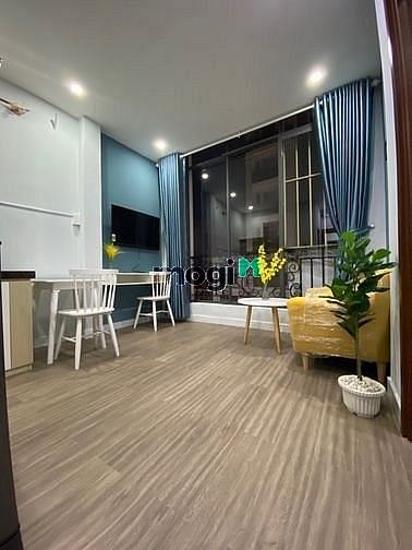 Hình ảnh Cho Thuê Căn Hộ 2PN Khu Sân Bay, Full Nội Thất,Thang Máy, Free Dịch Vụ
