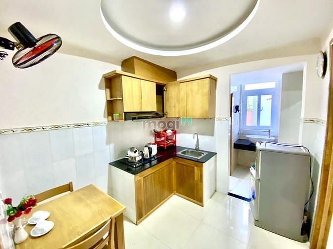 Hình ảnh Khai trương CHDV bancony, cửa sổ, 2 giường