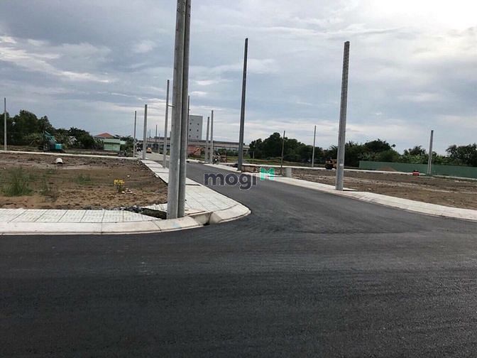 Hình ảnh Bán gấp lô đất ngay MT Bến Mễ Cốc, P. 15, Q. 8, sổ trao tay, 80m2