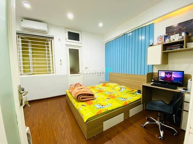 Hình ảnh Siêu phẩm Thái Hà 52m2, ô tô gần, ở luôn, 5 tỷ 3