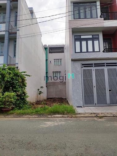 Hình ảnh Sang gấp lô đất MT Tô Hiệu,Tân Phú,ShR,Đường 12m giá chỉ từ 2.3tỷ