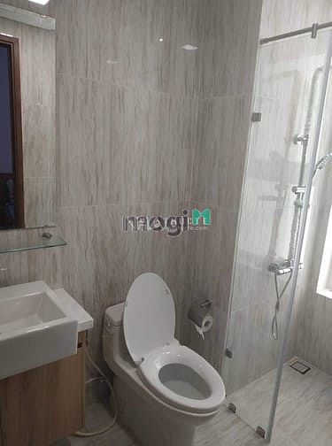 Hình ảnh ✔ Cho thuê CHCC THE GOLDEN STAR 65m 2pn 2wc - Nội thất đầy đủ