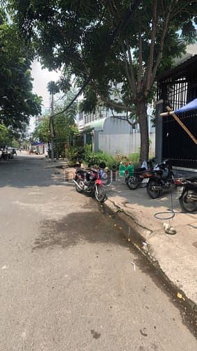 Hình ảnh Sang gấp lô đất MT Tô Hiệu,Tân Phú,ShR,Đường 12m giá chỉ từ 2.3tỷ