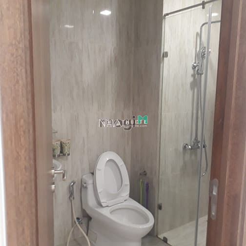 Hình ảnh ✔ Cho thuê CHCC THE GOLDEN STAR 65m 2pn 2wc - Nội thất đầy đủ