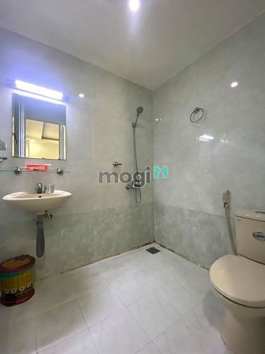 Hình ảnh Phòng cao cấp chuẩn Trang Chủ MB66.COM / Đăng Ký Tặng 66K, hầm xe, thang máy, Phạm Văn Chiêu giá KM
