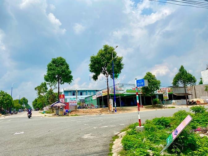 Hình ảnh Chính chủ bán 2 lô đất đối diện trường ĐH VIỆT ĐỨC