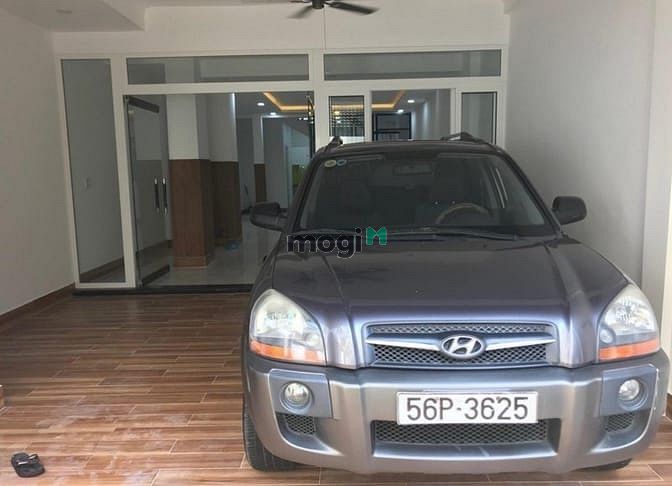 Hình ảnh Cho thuê nhà 26E Phan Đăng Lưu sát bên Ngân hàng VIB