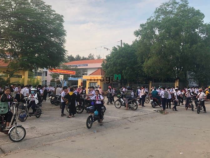 Hình ảnh Bán gấp lô đất thổ cư mặt tiền 16m khu dân cư Bình Dương
