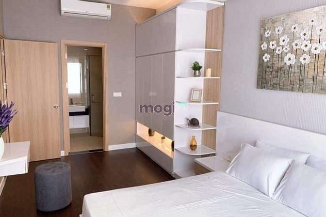 Hình ảnh CHCC Sky Center,Q Tân Bình, 75m2, Full NT. Giá 14tr\Th.