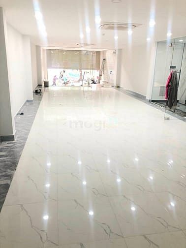 Hình ảnh Cho thuê MT đường 02 Phổ Quang đối diện Cao ốc Mansion sầm uất nhất