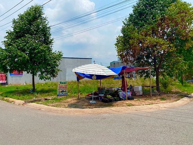 Hình ảnh Sang gấp chịu lỗ 3 lô đất 100m2 giá 800TR, 360m2 giá 1TỶ và Góc 312m2