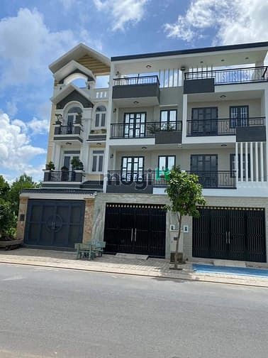 Hình ảnh 3 Nền Biệt Thự Liền Kề 10 x 22m, Đối Diện Công Viên Cây Xanh