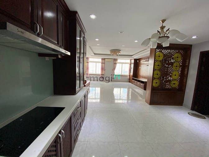 Hình ảnh Cho thuê nhà HẺM 7M 575/2C Đường CMT8  hẻm đối diện CV LÊ THỊ RIÊNG