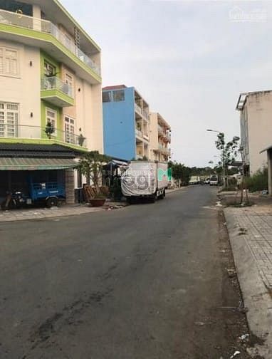 Hình ảnh Sang gấp MT Phạm Ngọc Thạch, Q3 giá 2.4tỷ 100m2, SHR, thổ cư 100%, SHR