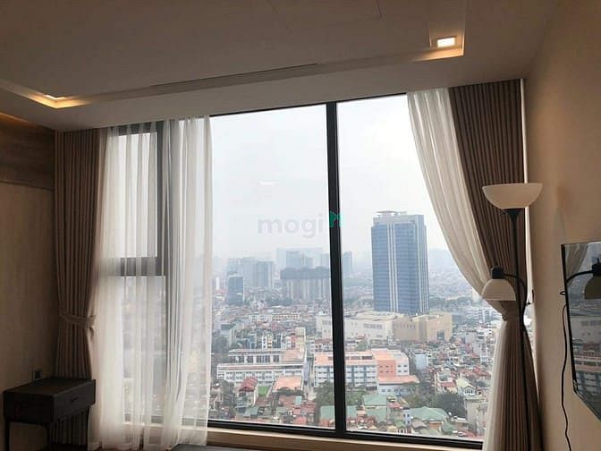 Hình ảnh Cho thuê căn góc 130m2 M1 Vinhomes Metropolis view Hồ Tây